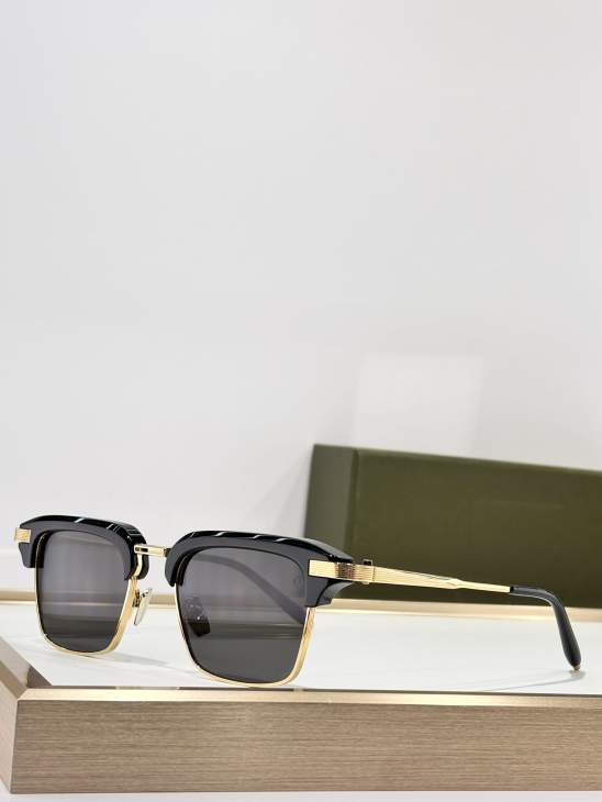 Picture of Akoni Sunglasses _SKUfw77668552fw